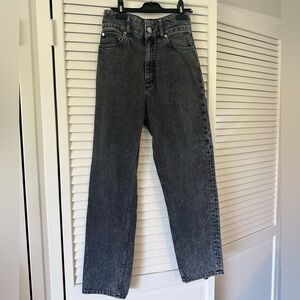 Sandro women’s high rise jeans in gray/black